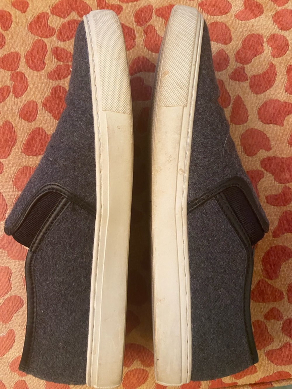 Kenneth Cole Reaction Done It Again Mens black Gray Slip-On Loafers - Picture 2 of 4